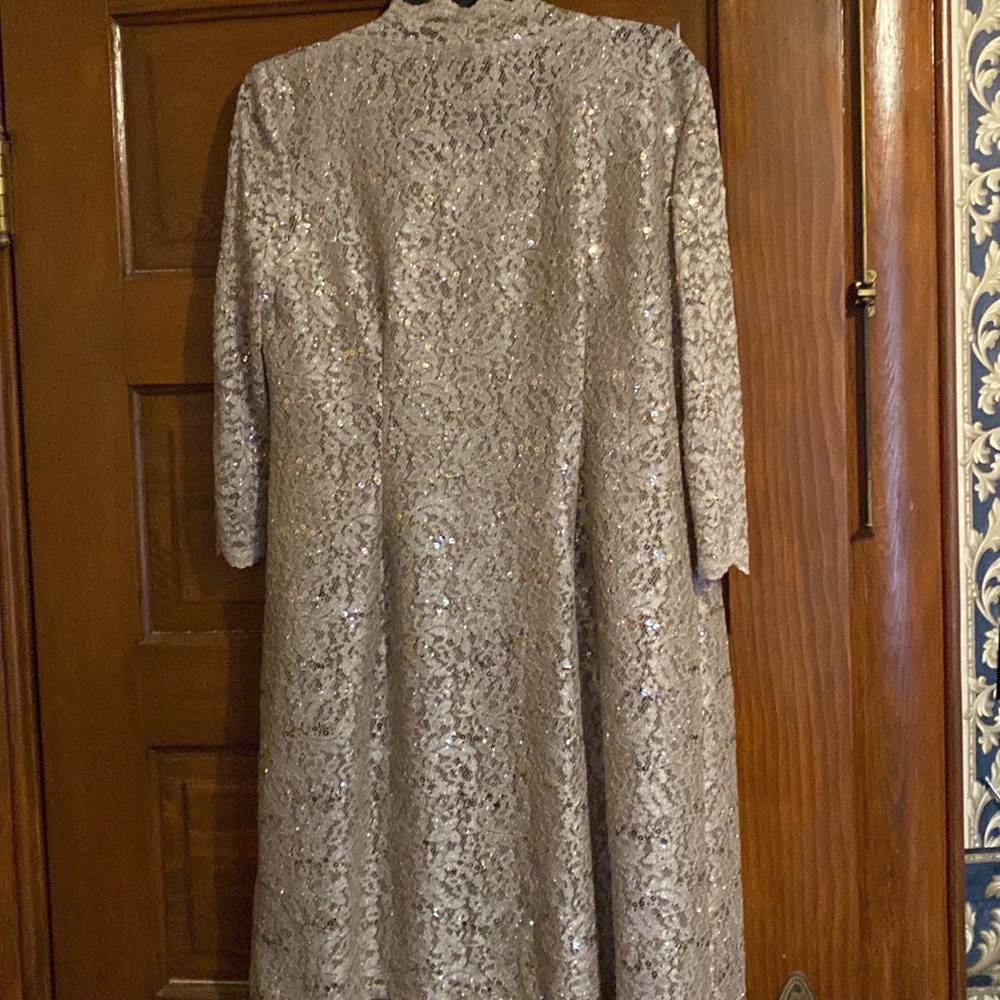 Pant suit - Picture 3 of 3